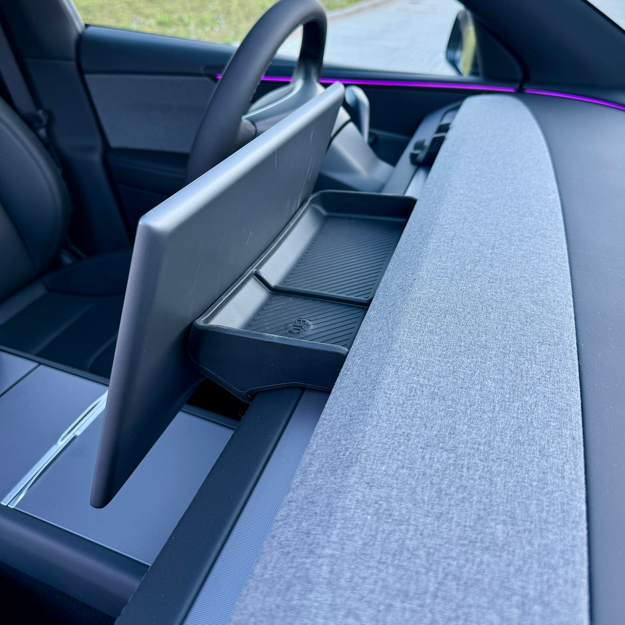 GCG Max Aufbewahrungsbox hinter dem Bildschirm – Tesla Model 3/Y