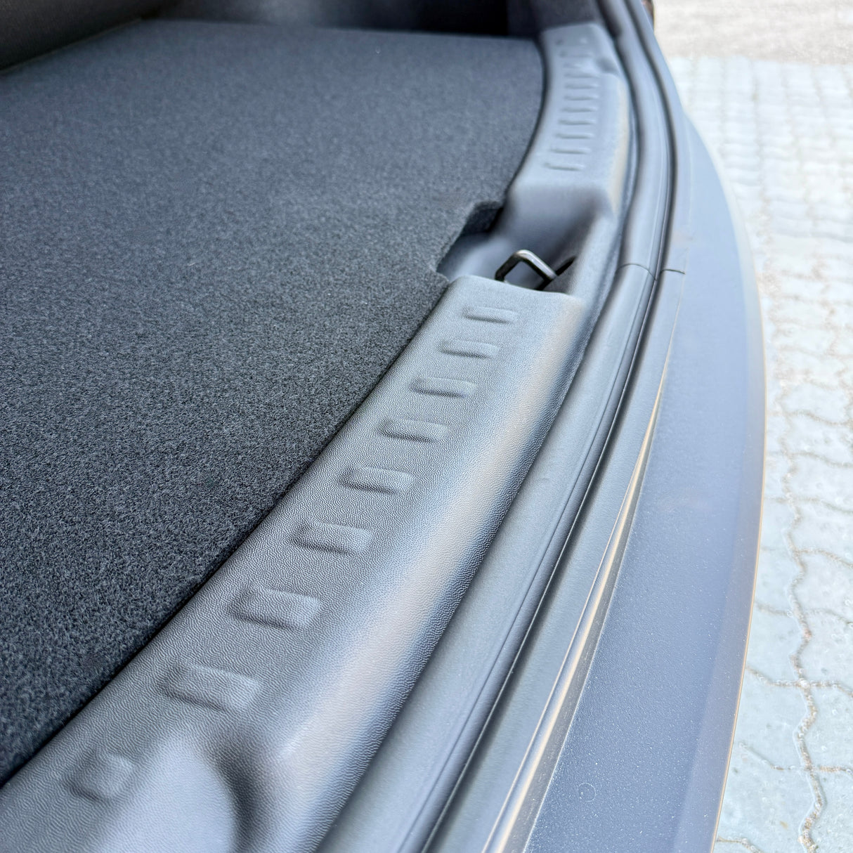 Ladekantenschutz - Tesla Model Y Juniper 2025