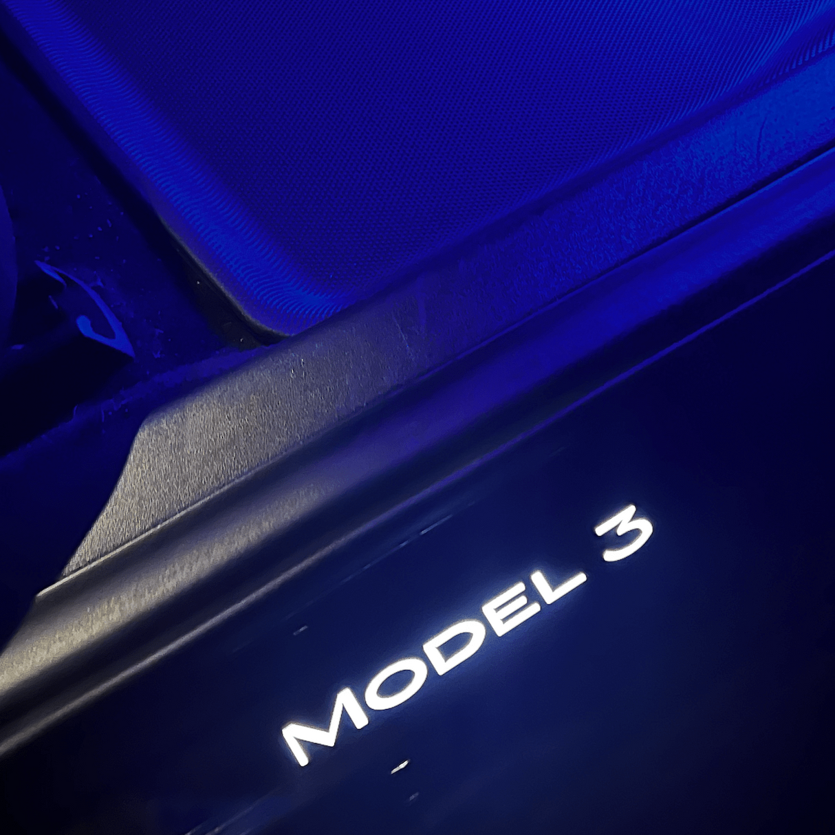Einstiegsleisten mit Licht, passend für Tesla Model 3/Y