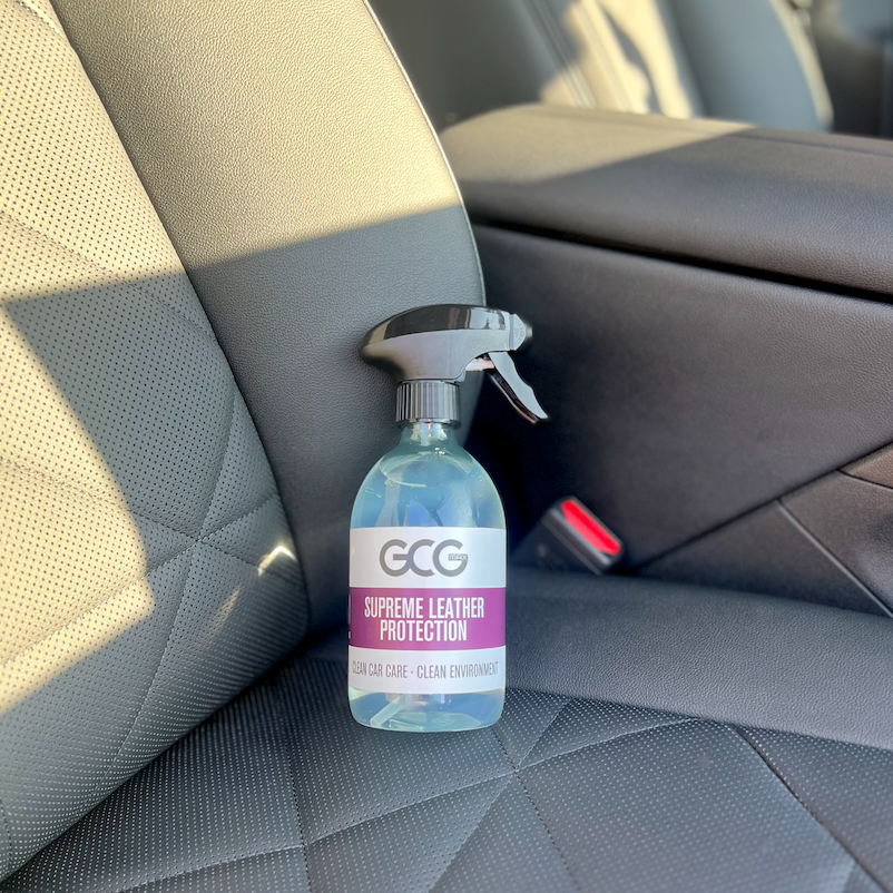 GreenCarGears eigenes Produkt zur Lederpflege für Sitze