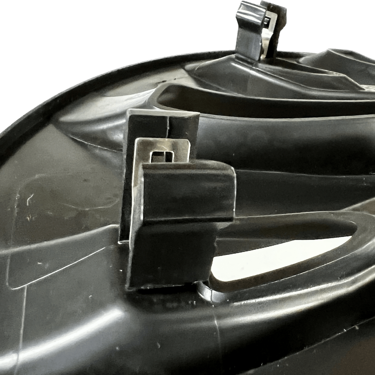 Sind Sie auf der Suche nach Zubehör für Elektroautos? Bei GreenCarGear haben wir alles von Autopflegeprodukten, Ladegeräten für Elektroautos, Zubehör für das Laden zu Hause und vieles mehr. Sie finden alles an Tesla-Zubehör, VW ID 4-Zubehör und Ford Mustang Mach E-Zubehör.