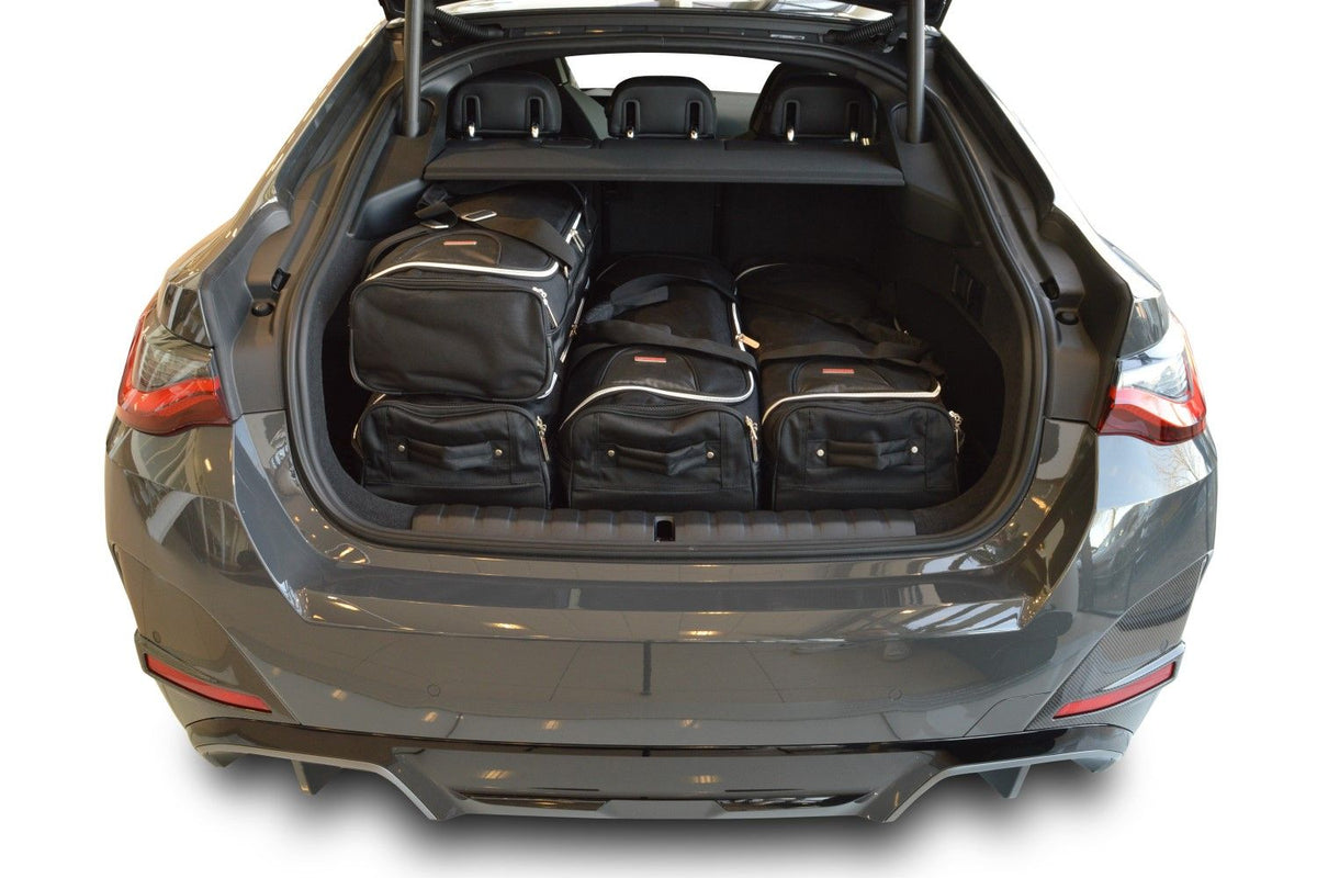 Car-Bags komplettes Taschen-Set maßgeschneidert für den Kofferraum des BMW i4.