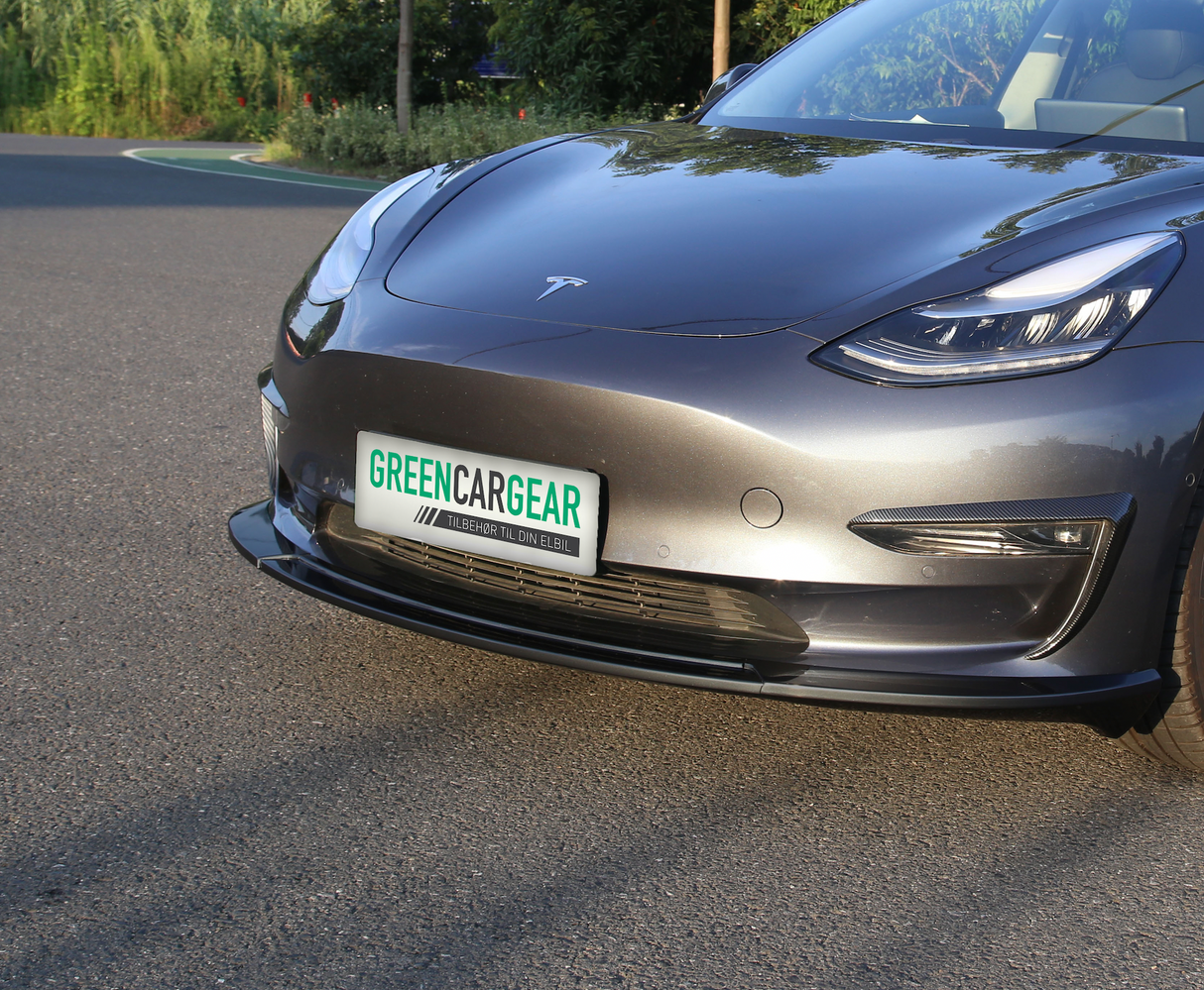 Komplettes Bodykit in mattschwarz - passend für Tesla Model 3