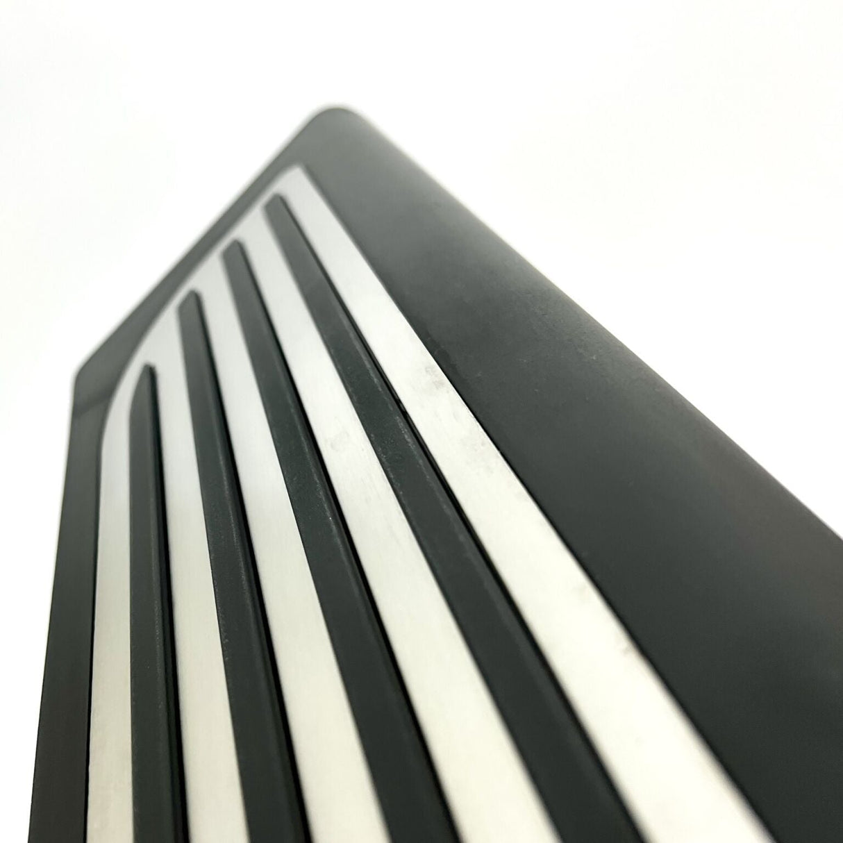 Fußstütze in glänzendem Aluminium-Finish für Tesla 3/Y