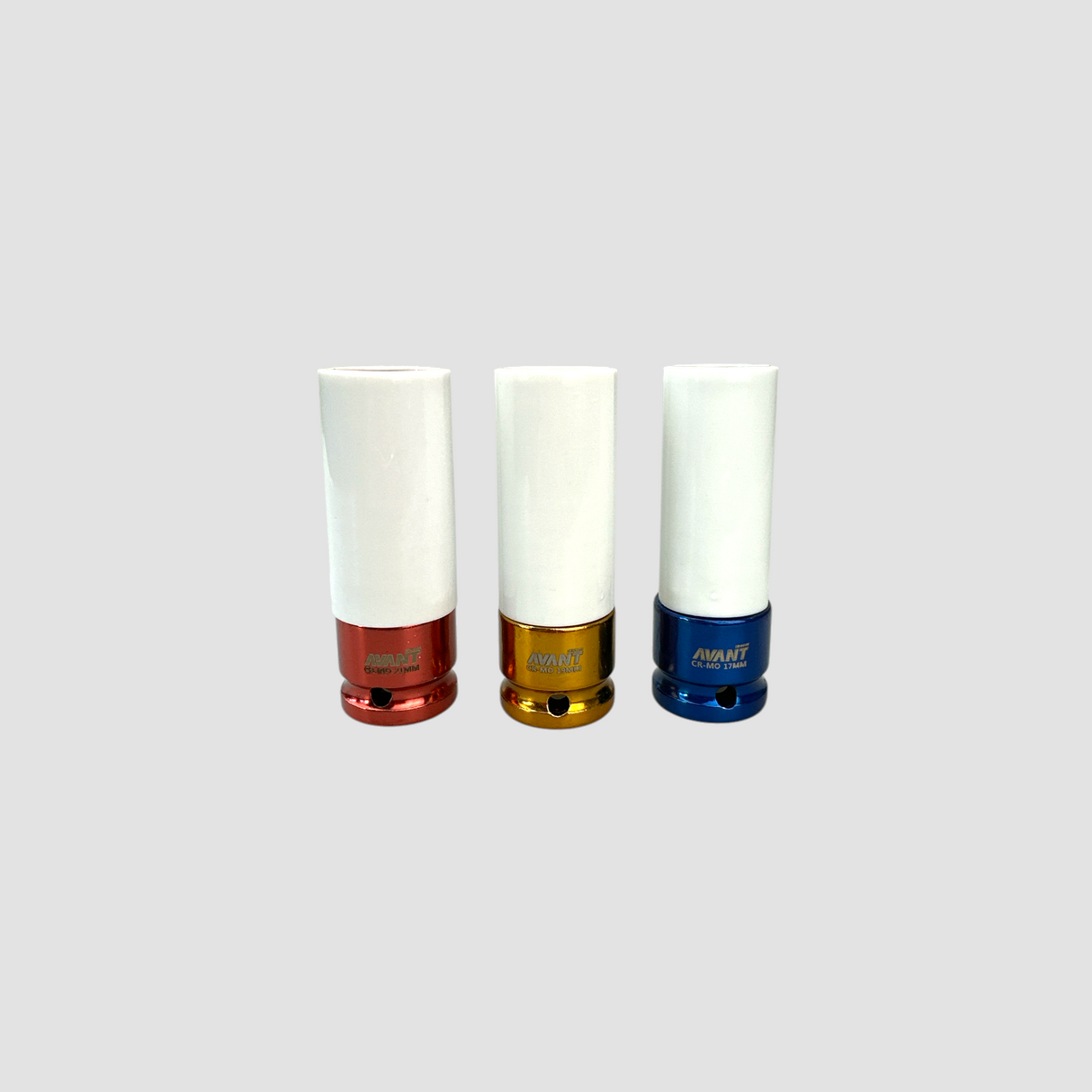 3 Kraftspitzen in Rot, Gelb und Blau.