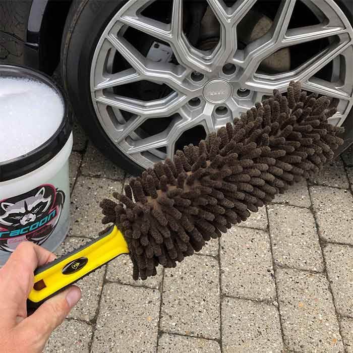 Sind Sie auf der Suche nach Zubehör für Elektroautos? Bei GreenCarGear haben wir alles von Autopflegeprodukten, Ladegeräten für Elektroautos, Zubehör für das Laden zu Hause und vieles mehr. Sie finden alles an Tesla-Zubehör, VW ID 4-Zubehör und Ford Mustang Mach E-Zubehör.