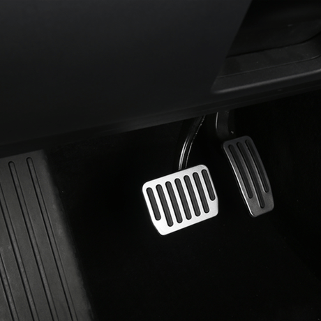 Montierte Alu-Pedale für Tesla