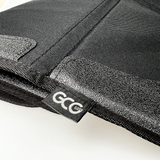 GCG-Logo auf der Unterseite des Autositzschutzes