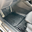3D Allwetter-Fußmatten-Set für BMW i4, perfekte Passform und Schutz.