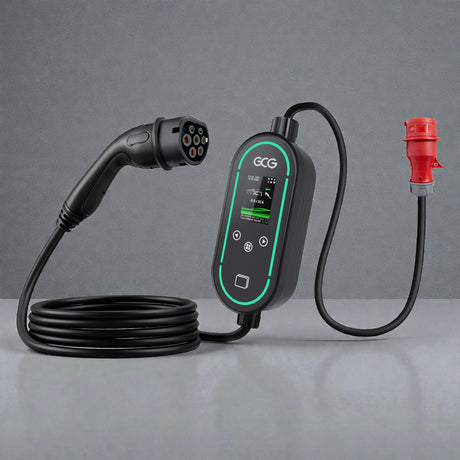 GCG MAX Mobil 11kW Ladegerät mit grünen Details und rotem Stromstecker