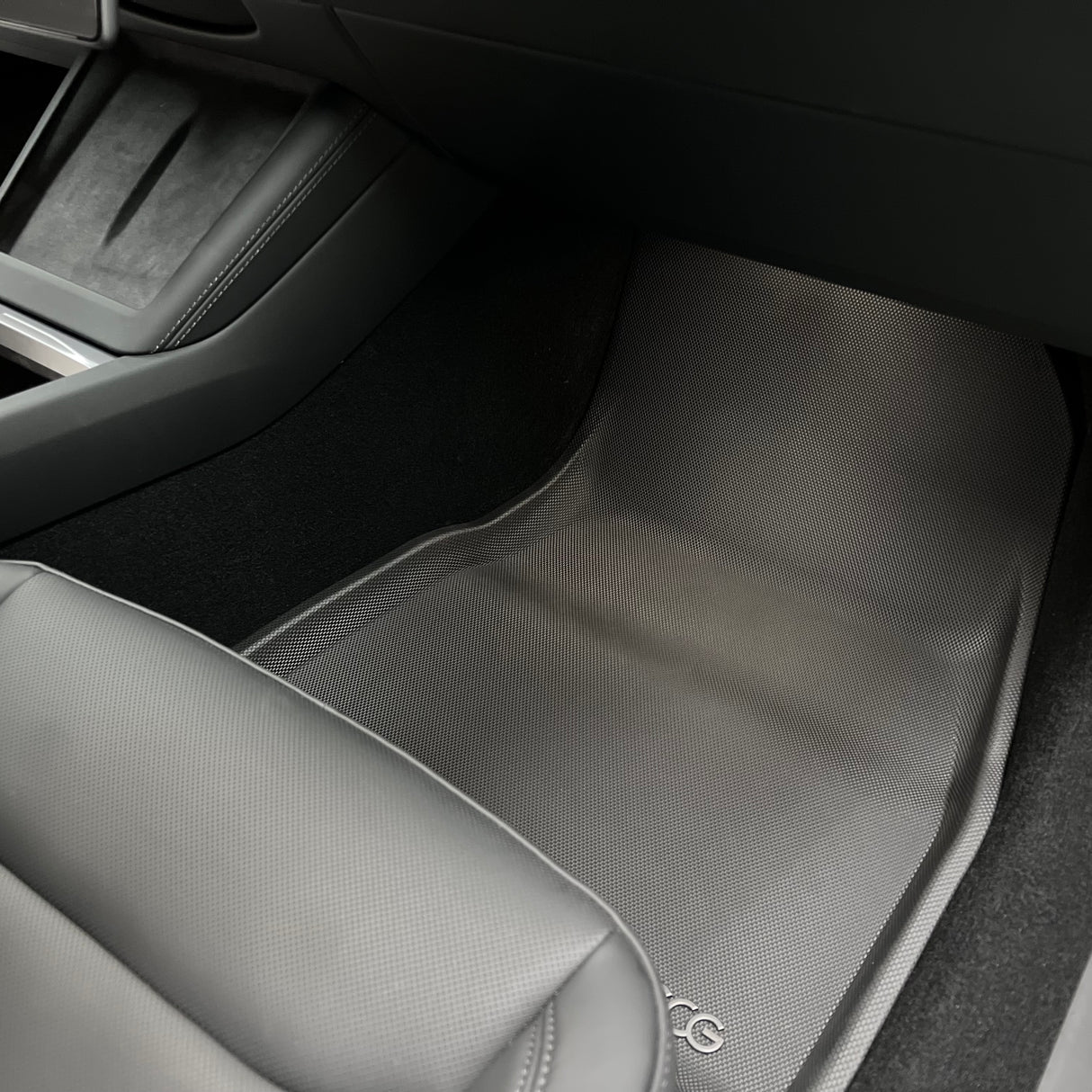 Allwetter-Fußmatten-Set für Tesla Model 3 Highland