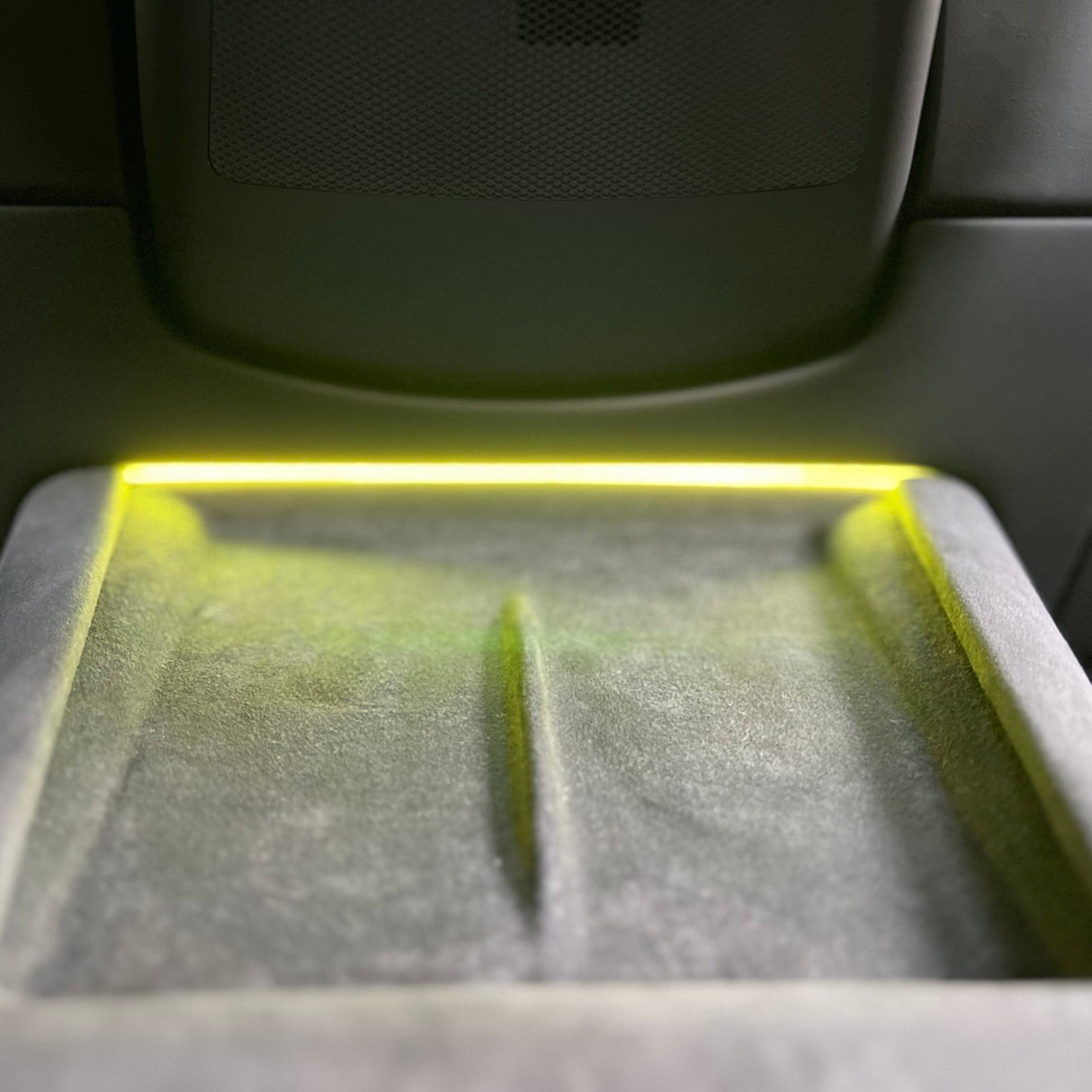 LED Konsolenlicht für Tesla Model 3/Y