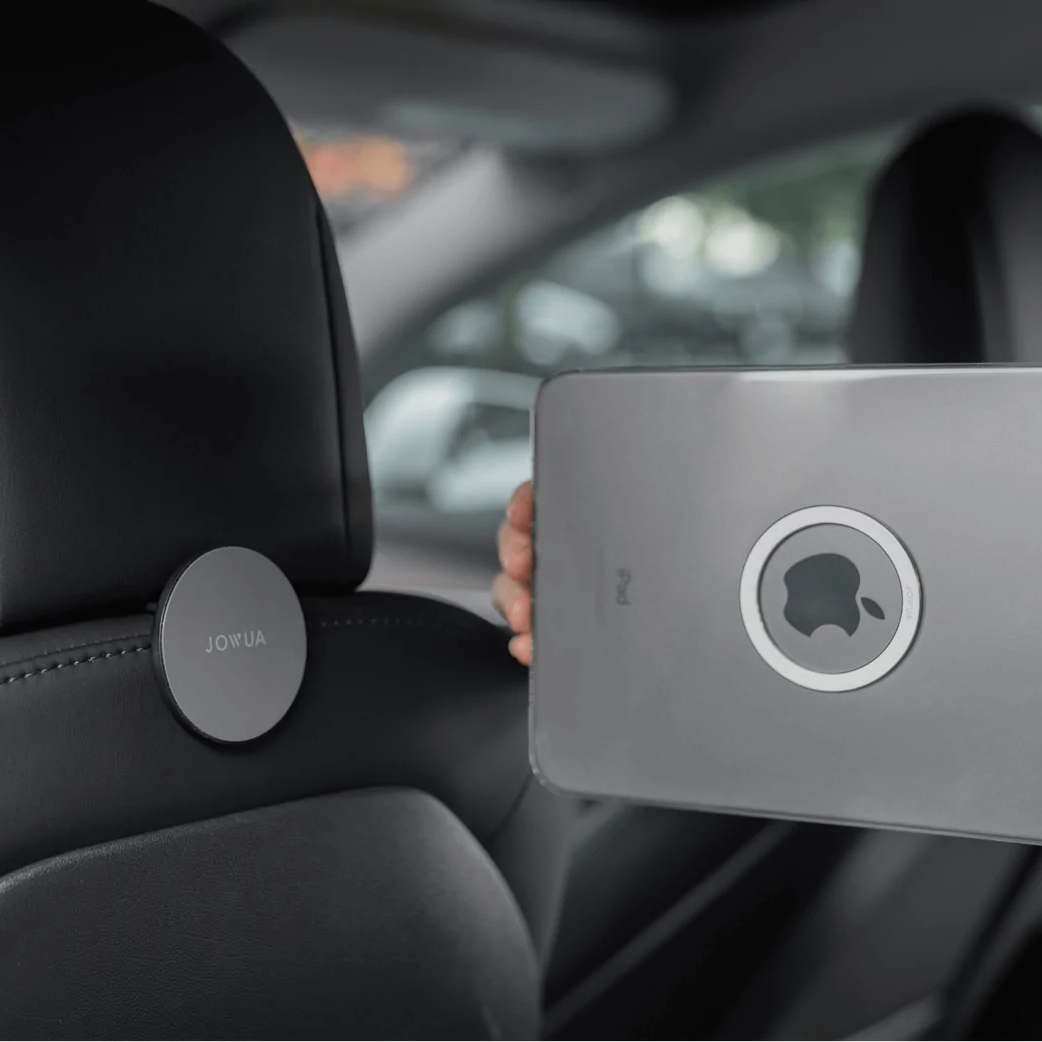 jowua Magnethalter, der am Kopfträger befestigt wird. Ein Tablet mit Magnetring kann befestigt werden.