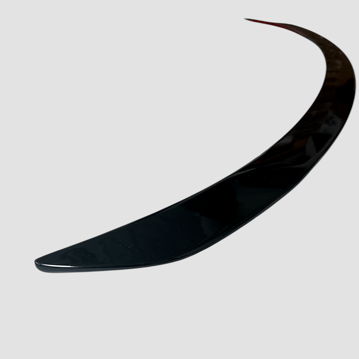 Tesla Model Y Juniper Pro Spoiler – Leichtbau-Design mit performance-inspirierter Ästhetik.