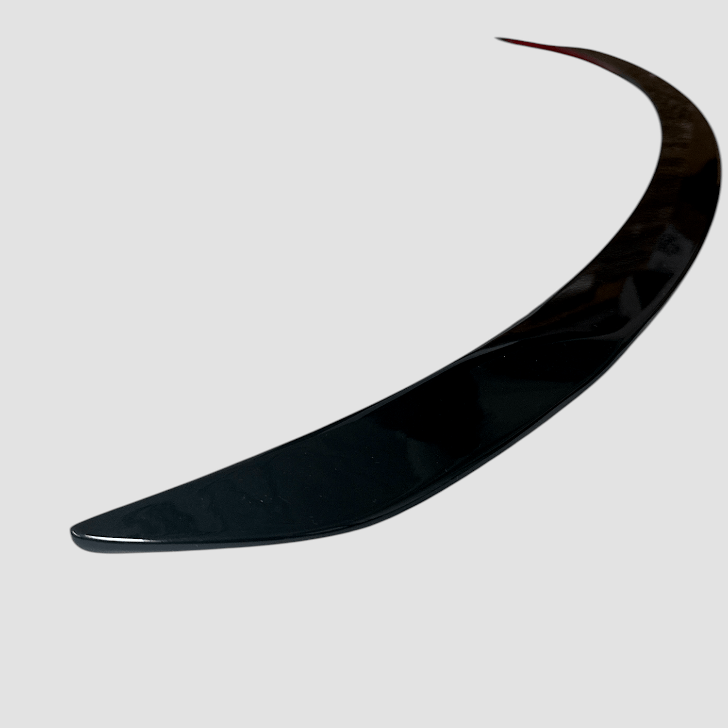 Tesla Model Y Juniper Pro Spoiler – Leichtbau-Design mit performance-inspirierter Ästhetik.
