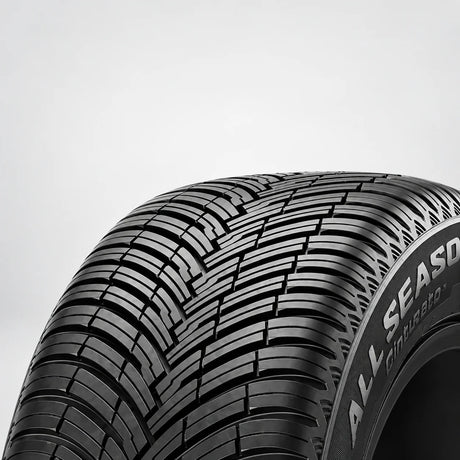 Slidbanemønster på Pirelli Cinturato All Season SF3 helårsdæk til Tesla Model Y