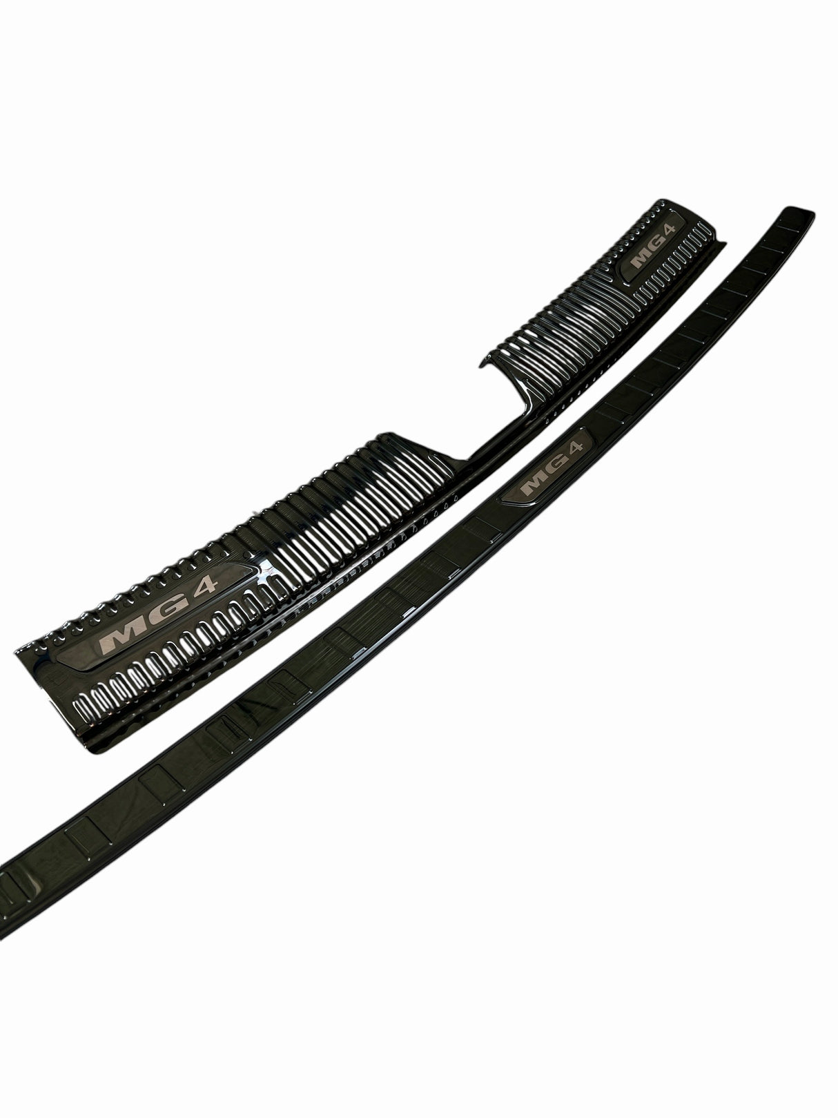 MG4 Schutz für Ladekante (Set)