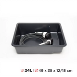 Rati Frunk Aufbewahrungsbox mit Elektroautoladekabel und Abmessungen.