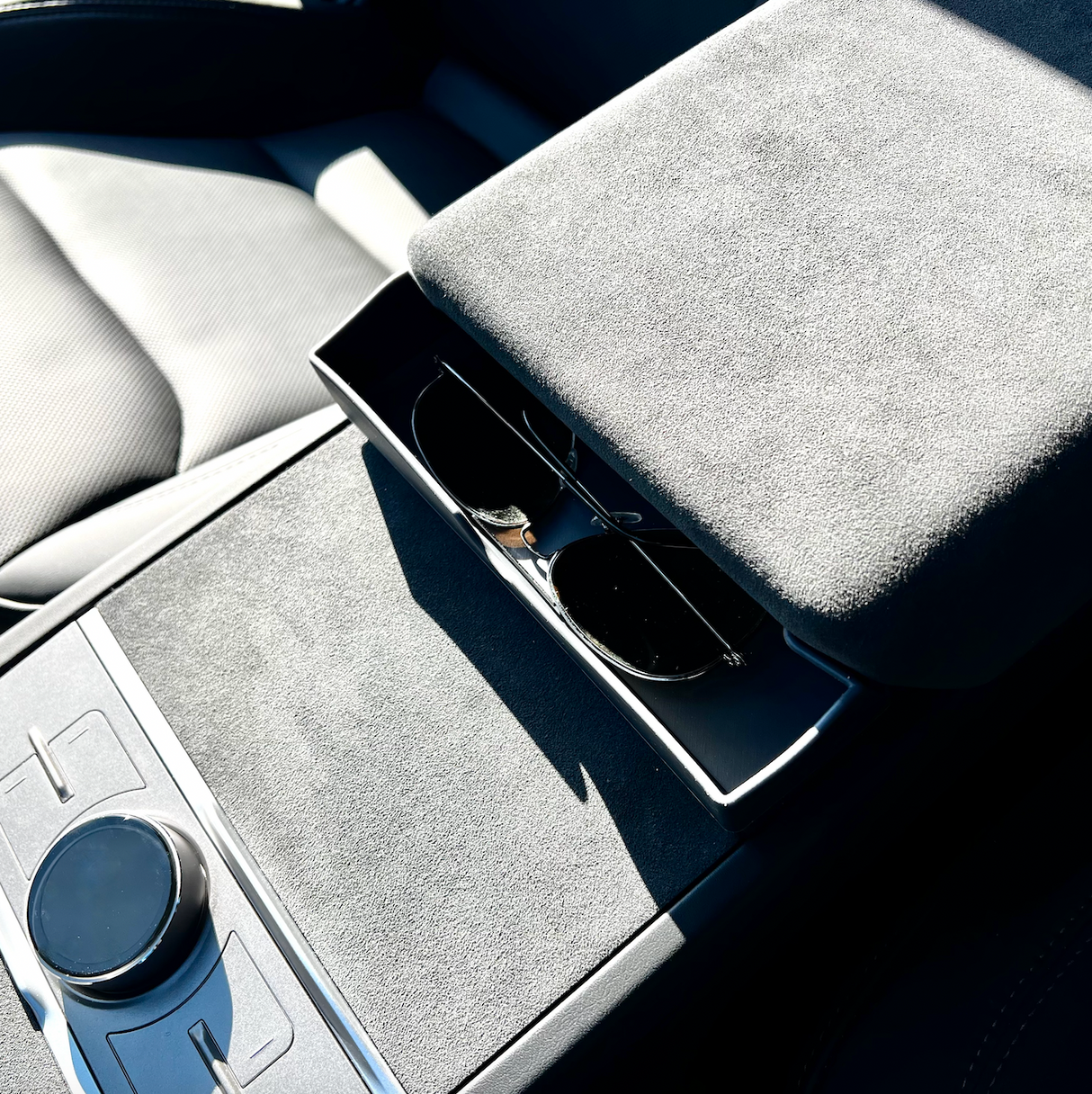 Sonnenbrillenhalter für Tesla Model 3/Y
