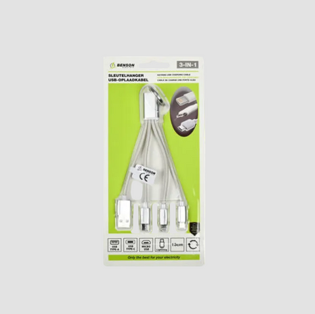 Schlüsselanhänger mit mehreren USB-Anschlüssen, verpackt in grüner Verpackung.