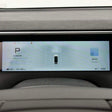 Xpeng g6 Cockpit-Bildschirm mit montiertem Displayschutz