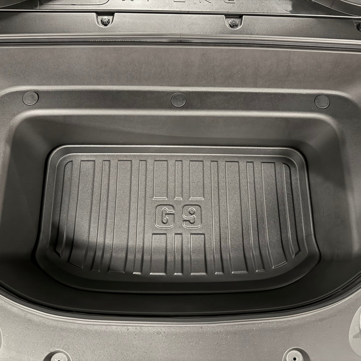 XPENG G9 Frunk-Matte im Kofferraum