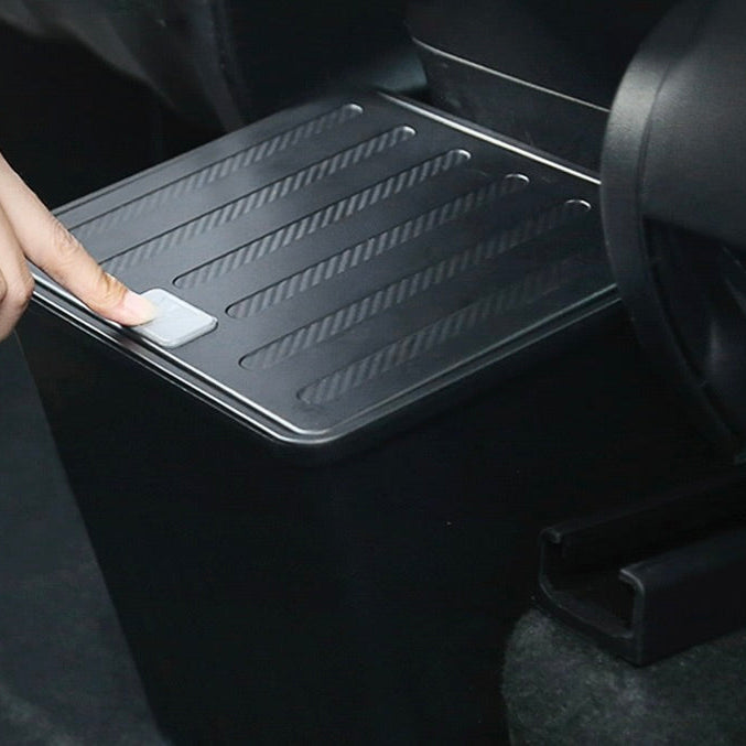 Müllbox für den Rücksitz im Tesla Model Y mit Klickdeckel