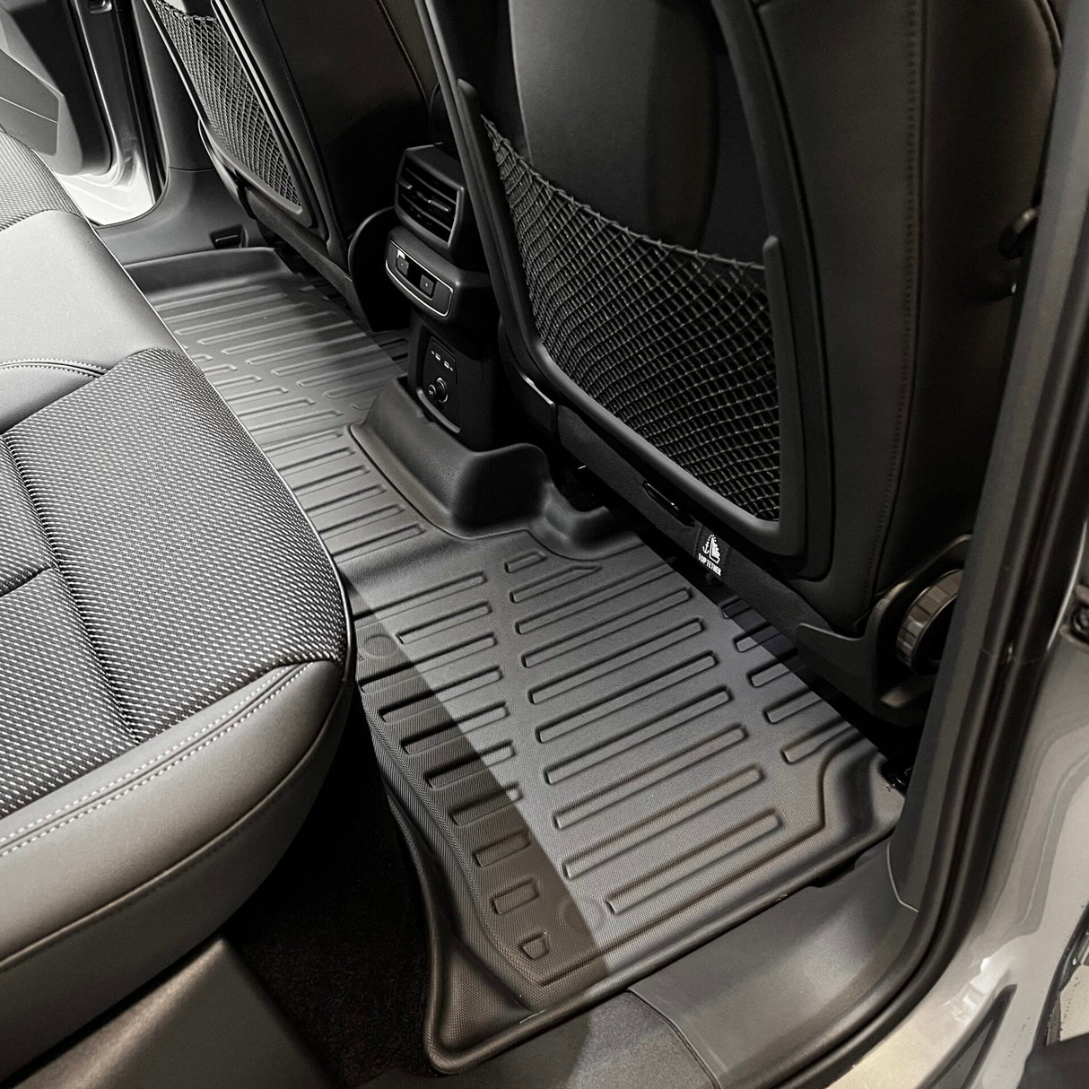 Rücksitzmatte für Audi Q4 e-tron platziert