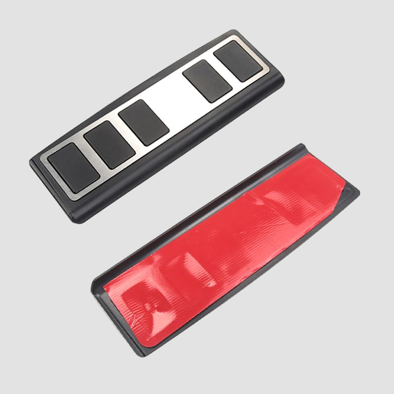 Fußstütze in glänzendem Aluminium-Finish für Mach-E