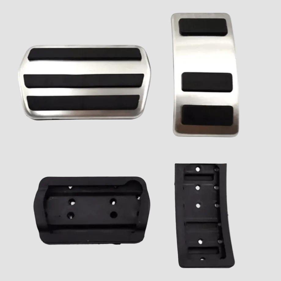 Sportpedale aus Aluminium und weiteres Zubehör für Elektroautos