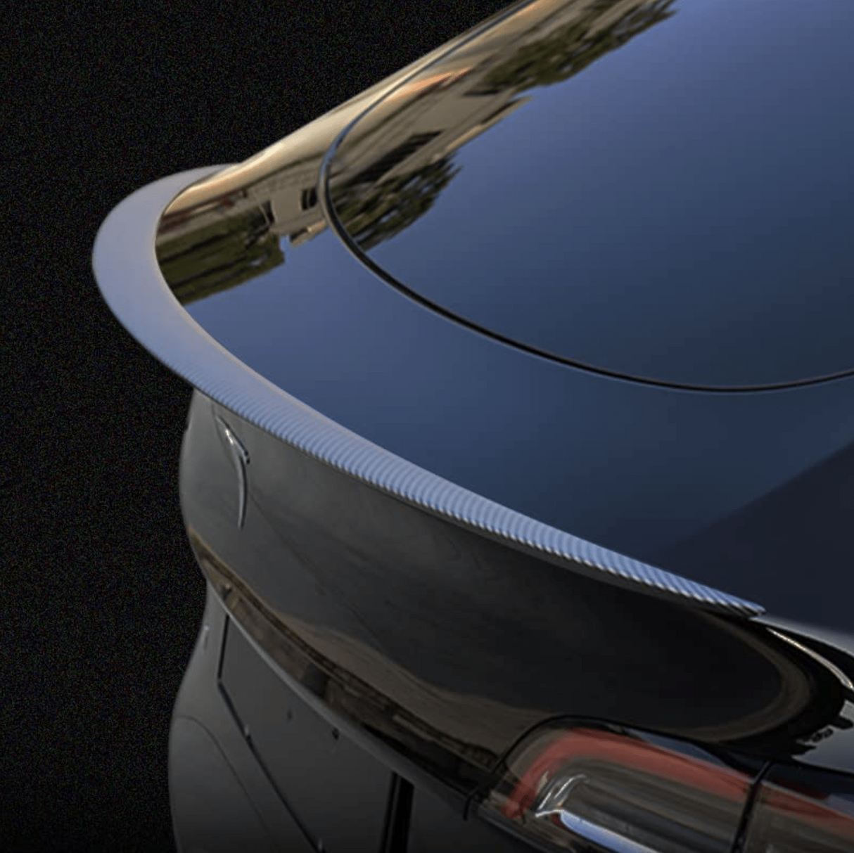 Performance Spoiler aus echtem Carbon - passend für Tesla 3/Y