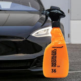 McLaren wasserlos. Wasch- und Wachsprodukt, das für Autos verwendet werden kann